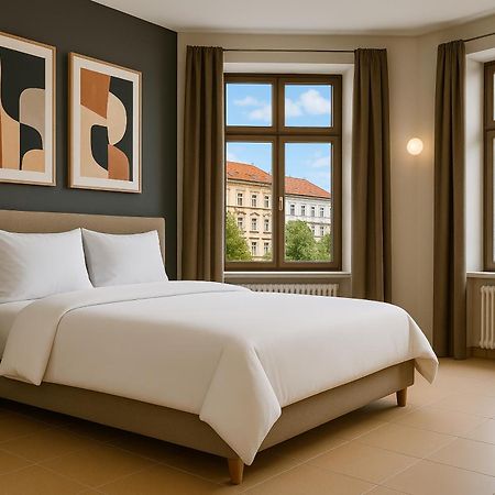 Bohemian Dreams Apartments And Suites By Dwellfort Prague Ngoại thất bức ảnh