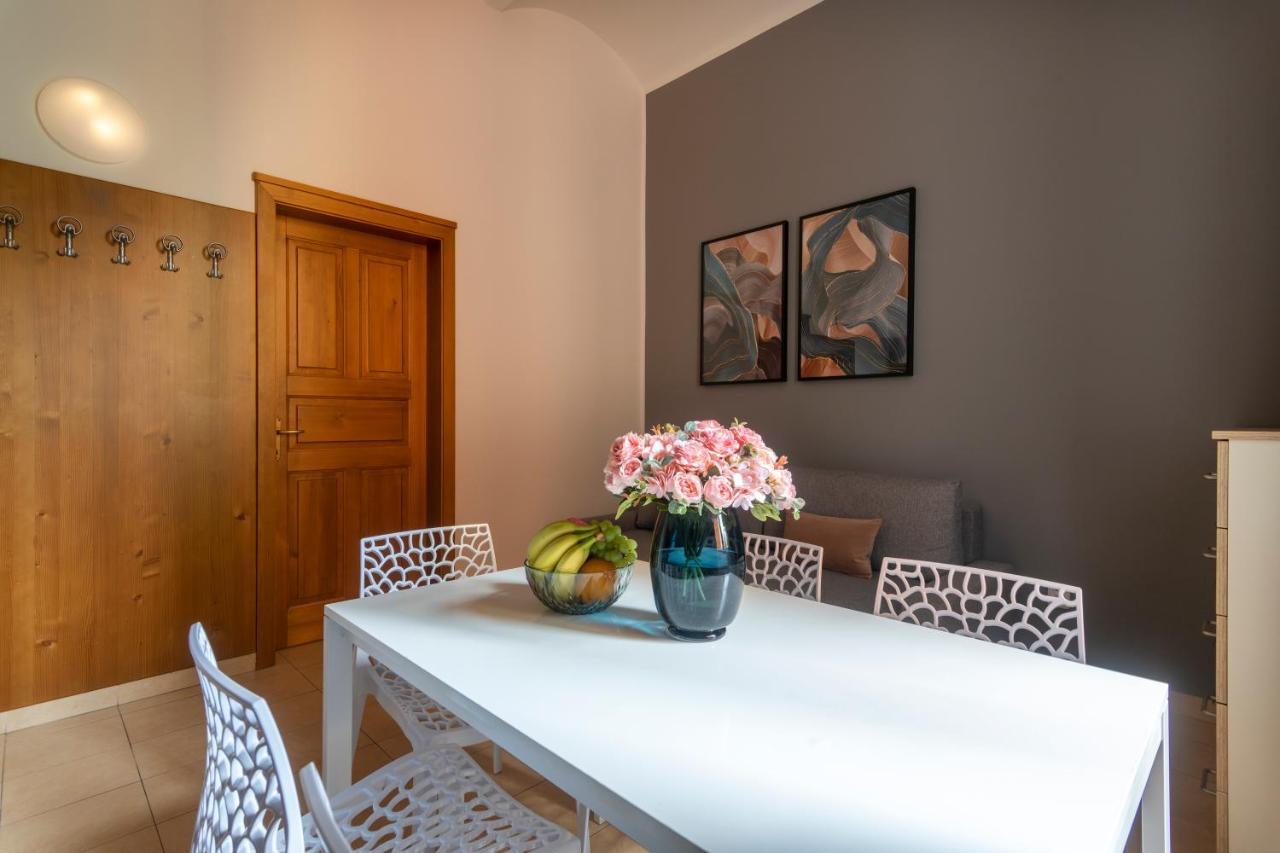 Bohemian Dreams Apartments And Suites Prague Ngoại thất bức ảnh