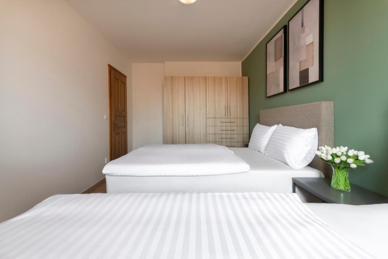Bohemian Dreams Apartments And Suites By Dwellfort Prague Ngoại thất bức ảnh