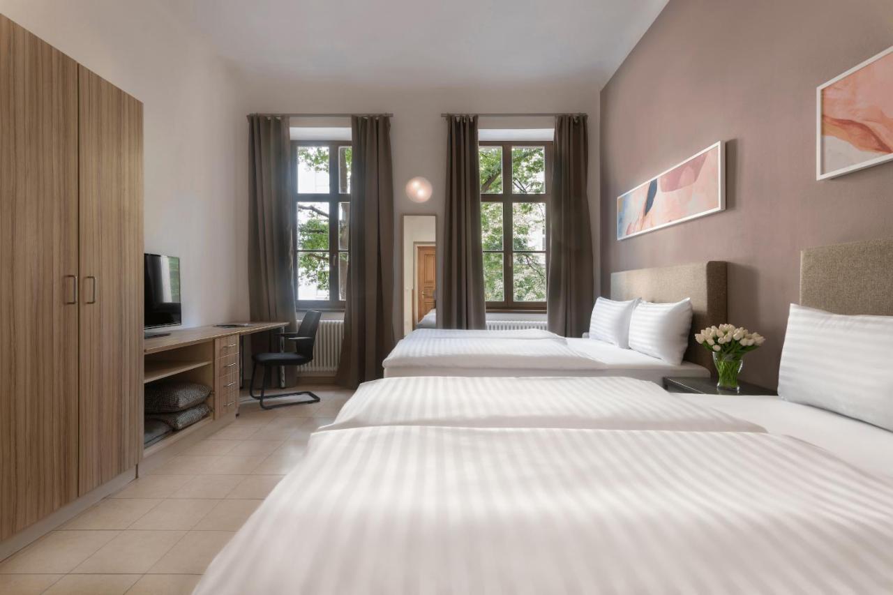 Bohemian Dreams Apartments And Suites By Dwellfort Prague Ngoại thất bức ảnh