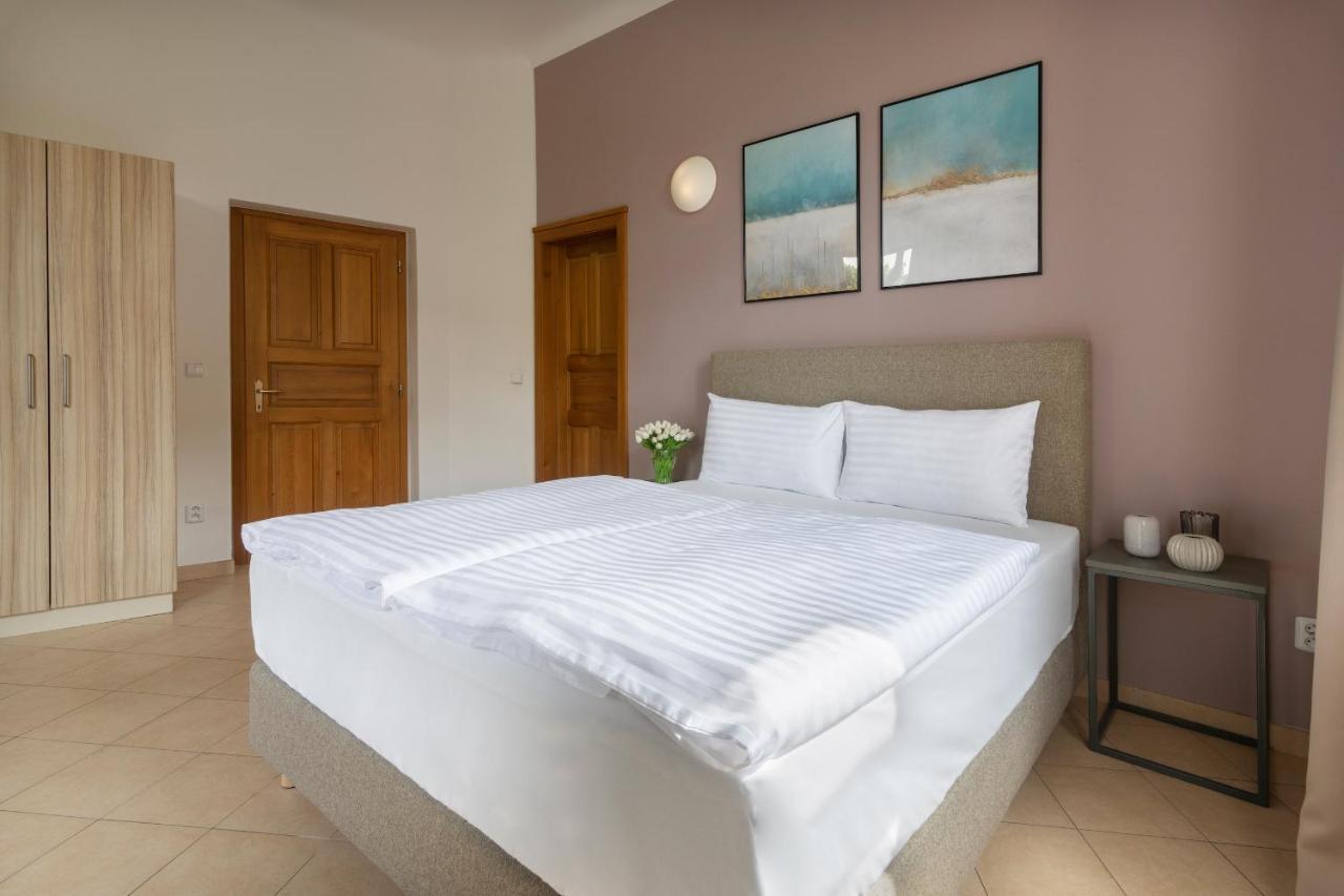 Bohemian Dreams Apartments And Suites Prague Ngoại thất bức ảnh