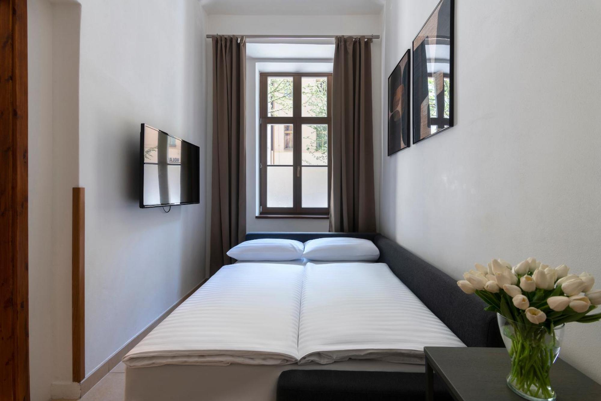 Bohemian Dreams Apartments And Suites By Dwellfort Prague Phòng bức ảnh