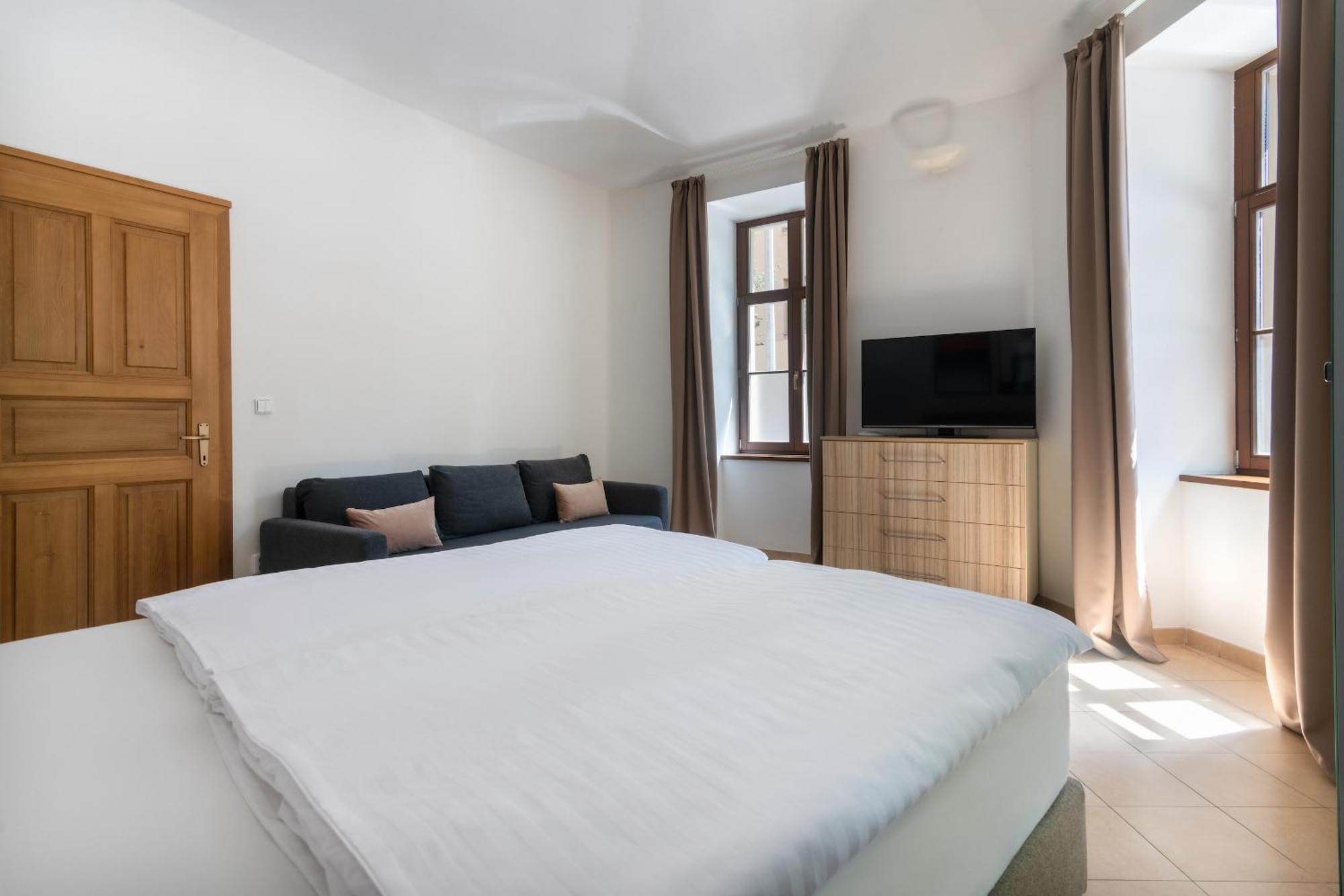 Bohemian Dreams Apartments And Suites By Dwellfort Prague Phòng bức ảnh